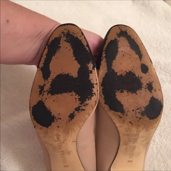 Ivanka Trump Beige and Black Pearl Heels - Picture 6 of 14